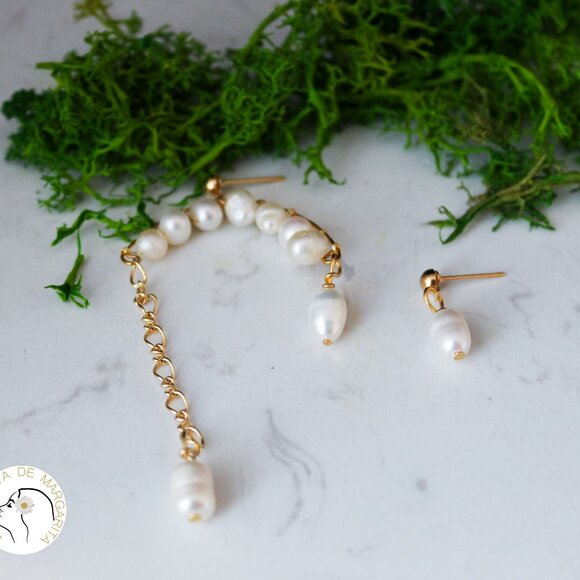 Handmade gold filled pearls earrings asymmetrical long - Picture 3 of 5